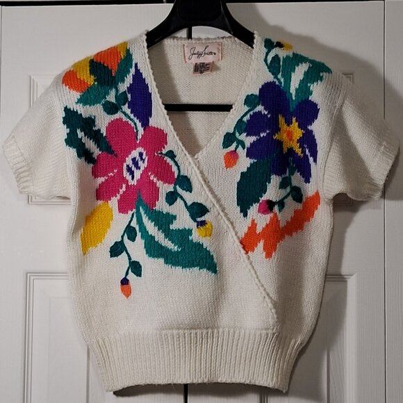 Jaclyn Smith Sweaters - Vintage Jaclyn Smith Sweater